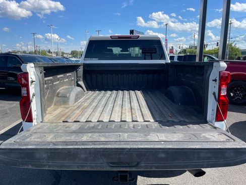 Used 2024 Chevrolet Silverado 2500 W/T w/ WT Convenience Package AWD/4WD image 11