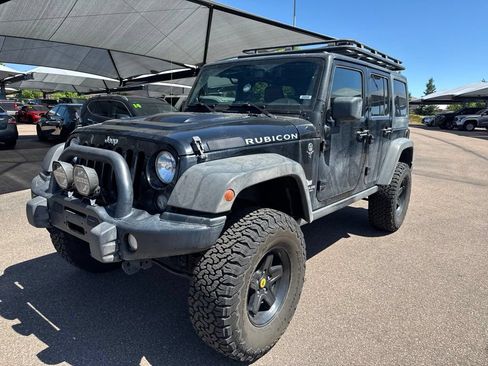 Used 2014 Jeep Wrangler Unlimited Sport w/ Quick Order Package 23S AWD/4WD image 3