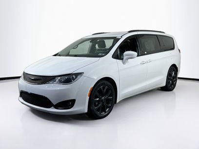 Used 2018 Chrysler Pacifica Touring-L Plus w/ S Appearance Package