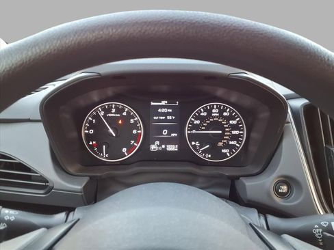 Certified 2025 Subaru Crosstrek 2.0i Premium image 8