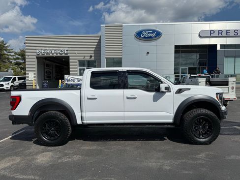 Used 2023 Ford F150 Raptor AWD/4WD image 17