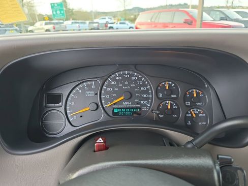 Used 2000 Chevrolet Silverado 1500 LS image 11