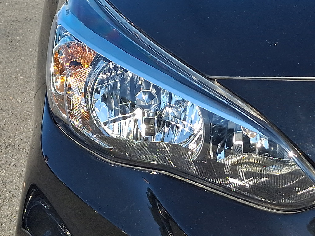 Used 2018 Subaru Impreza 2.0i Premium w/ Eyesight & BSD & Rcta AWD/4WD image 9