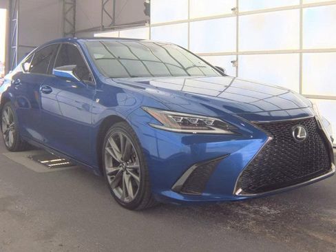 Used 2019 Lexus ES 350 F Sport w/ Accessory Package 2 FWD image 4