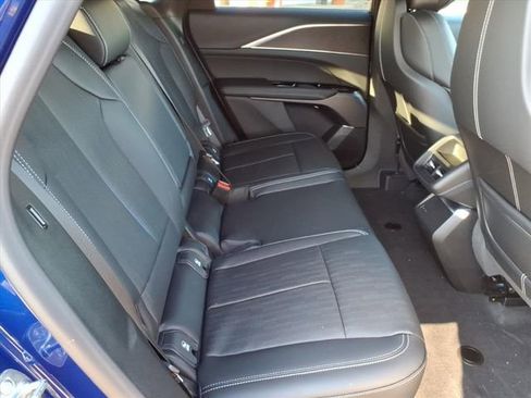 New 2026 Cadillac Lyriq Sport w/ LPO, Floor Liner Package AWD/4WD image 20