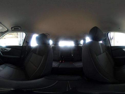 Used 2025 Chevrolet Blazer LT FWD image 42