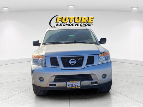 Used 2015 Nissan Armada SV image 2