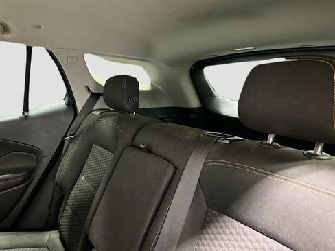 Used 2018 GMC Terrain SLE w/ Driver Convenience Package FWD image 25
