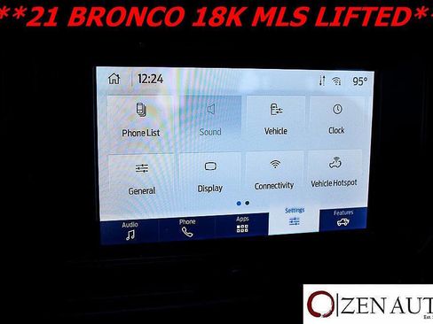 Used 2021 Ford Bronco 4-Door AWD/4WD image 22