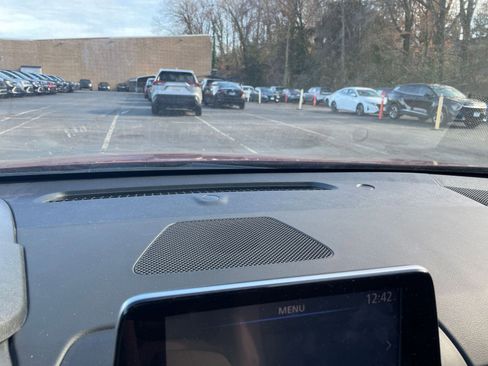 Used 2025 Nissan Altima 2.5 SV image 18