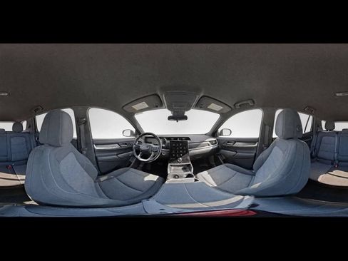 Used 2025 GMC Terrain Elevation FWD image 24
