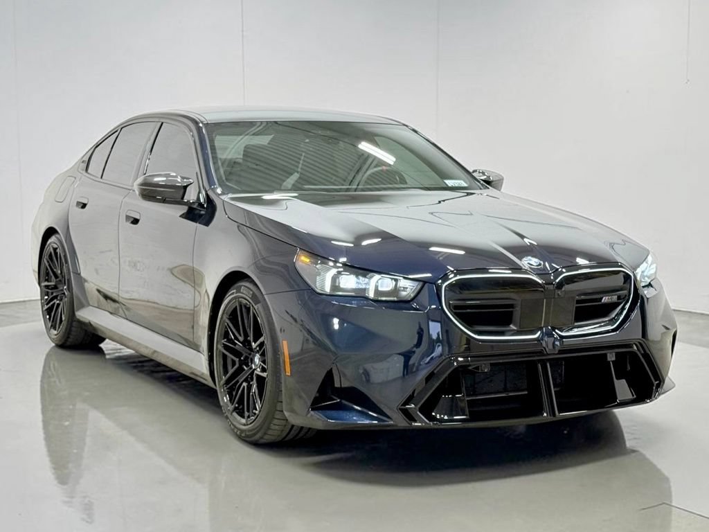 Used 2026 BMW M5 w/ Executive Package AWD/4WD image 7