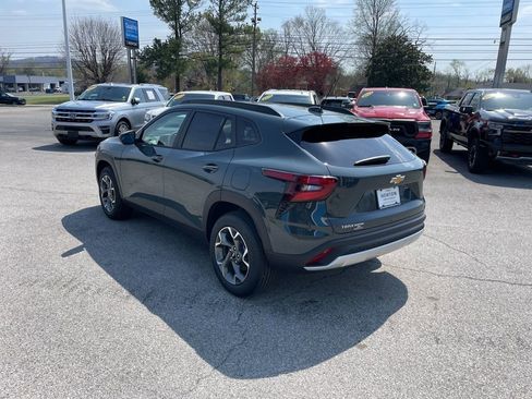 New 2026 Chevrolet Trax LT w/ Driver Confidence Package FWD image 46