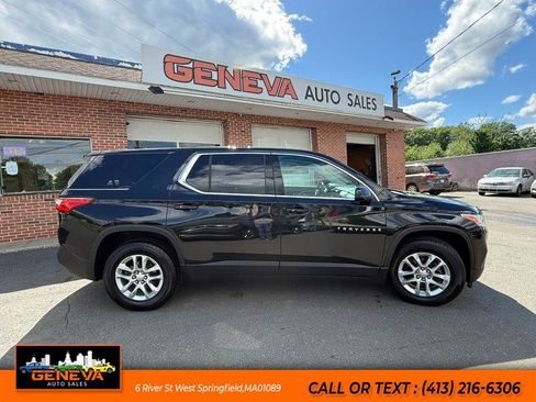 Used 2018 Chevrolet Traverse LS FWD image 4