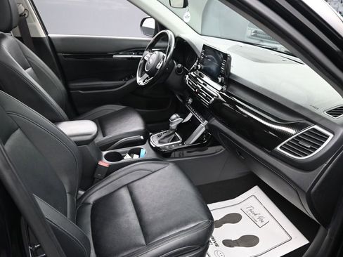 Used 2021 Kia Seltos EX AWD/4WD image 40