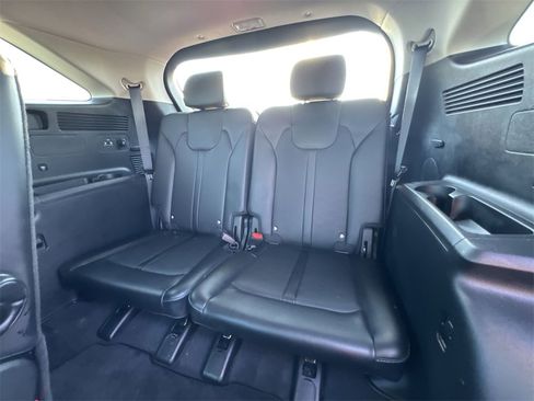 Used 2025 Kia Sorento EX image 29