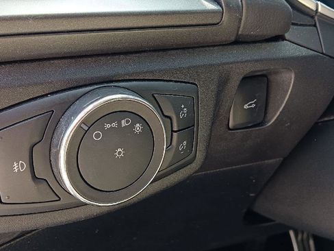 Used 2017 Ford Fusion Titanium image 11