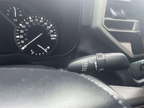 Used 2022 Toyota Tundra SR5 image 23