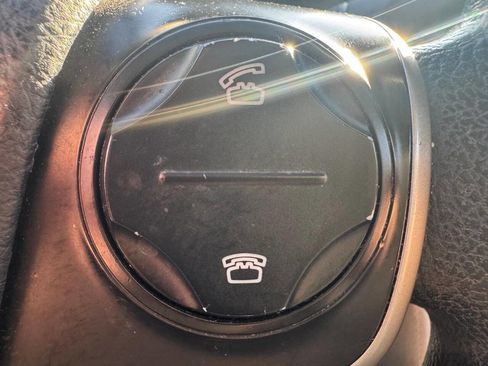 Used 2014 Toyota Camry LE image 13