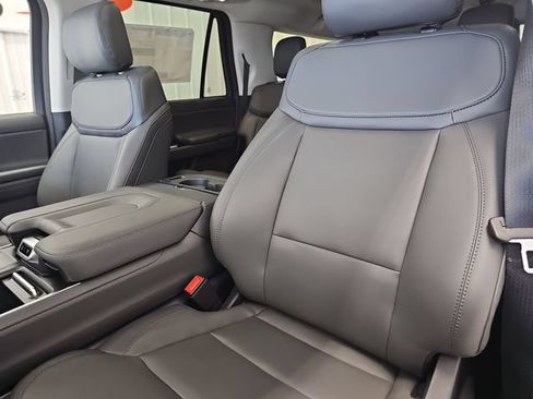 New 2026 Ford Expedition Max Active AWD/4WD image 42