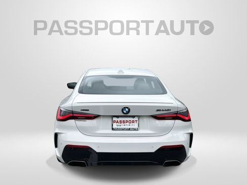Used 2024 BMW 440i xDrive Coupe w/ Premium Package AWD/4WD image 4