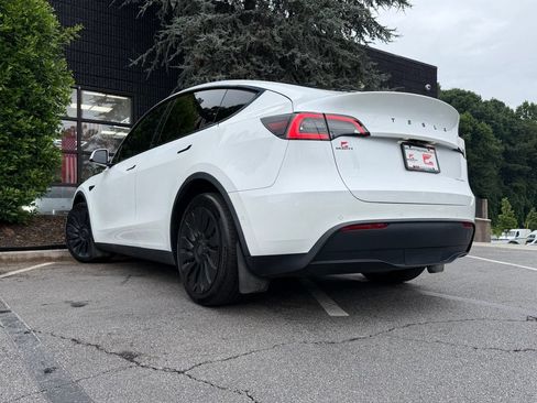 Used 2020 Tesla Model Y Long Range AWD/4WD image 20
