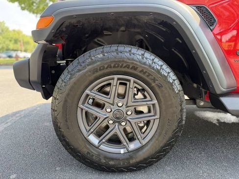 Used 2026 Jeep Wrangler Unlimited Sport AWD/4WD image 43