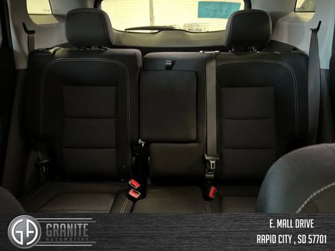 Used 2022 GMC Terrain SLE w/ Driver Convenience Package image 34