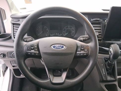 Used 2023 Ford Transit 350 XLT image 14