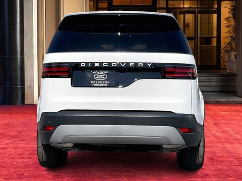 New 2026 Land Rover Discovery S AWD/4WD image 5