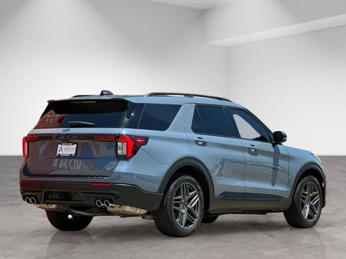 Used 2025 Ford Explorer ST w/ Sun And Sound Package AWD/4WD image 7