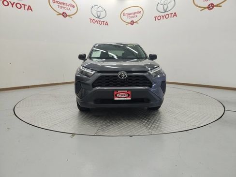 Used 2023 Toyota RAV4 LE FWD image 4