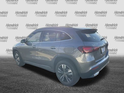 Certified 2025 Mercedes-Benz GLA 250 image 8