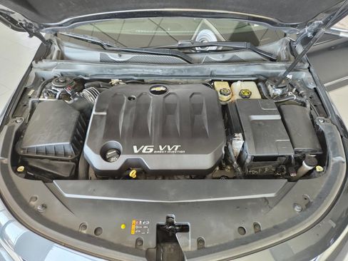 Used 2014 Chevrolet Impala LTZ FWD image 36