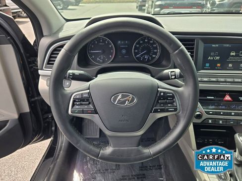 Used 2018 Hyundai Elantra Value Edition FWD image 31