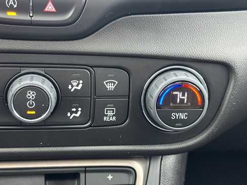 Used 2023 GMC Terrain Denali w/ Denali Premium Package image 29