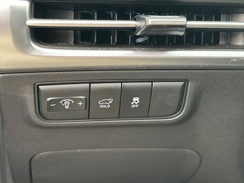 Used 2025 Hyundai Tucson SEL FWD image 33