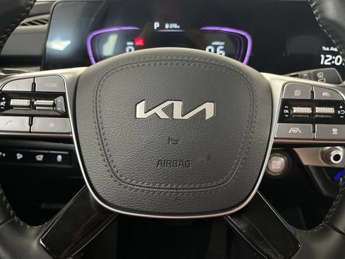 Used 2025 Kia Telluride S FWD image 62