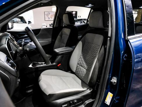 Used 2020 Chevrolet Equinox LT FWD image 33
