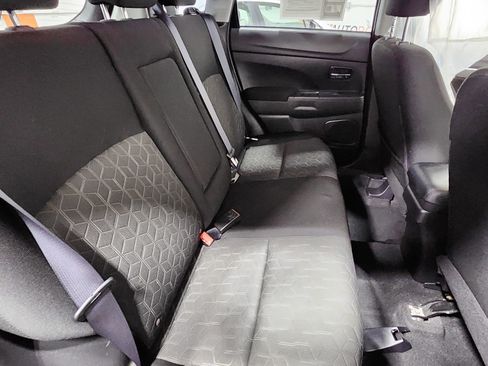 Used 2021 Mitsubishi Outlander Sport ES image 18