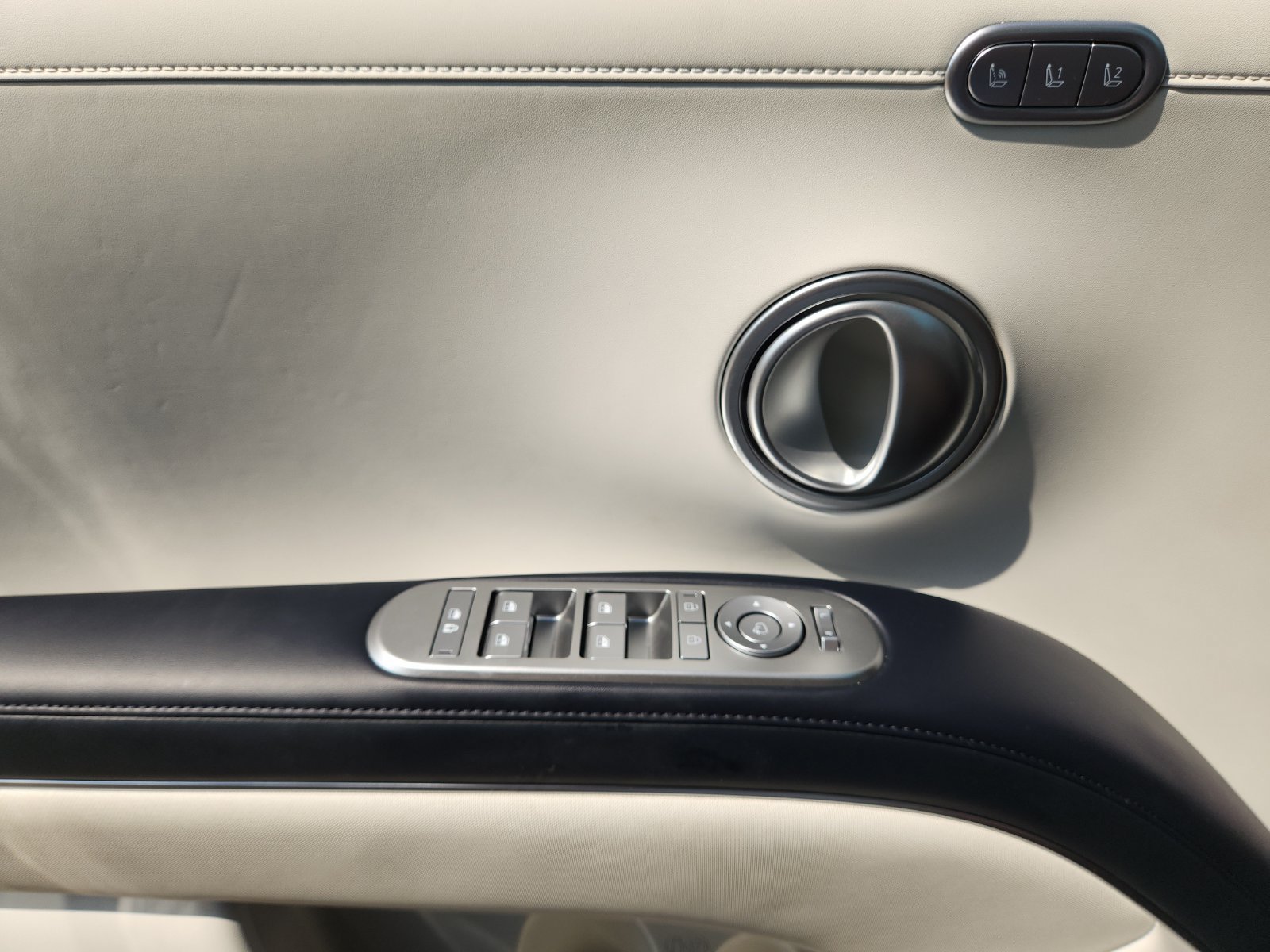 Used 2026 Hyundai Palisade Calligraphy FWD image 23