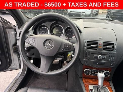 Used 2011 Mercedes-Benz C 300 Sedan image 17