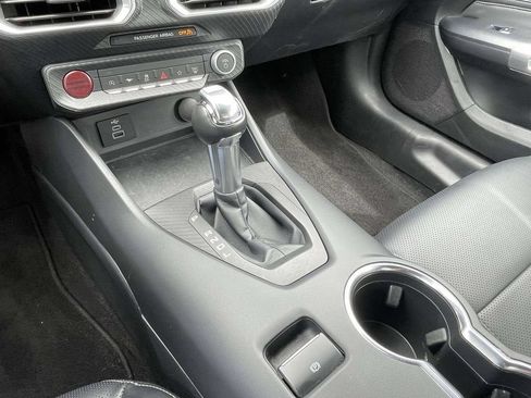 Used 2025 Ford Mustang Premium RWD image 18