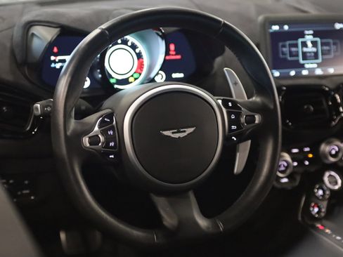 Used 2021 Aston Martin V8 Vantage Coupe RWD image 22