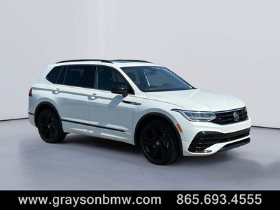 Used 2024 Volkswagen Tiguan SE R-Line