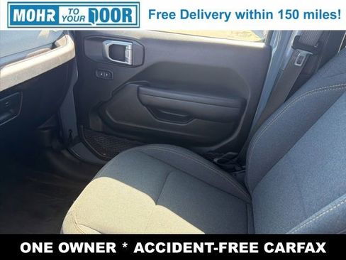 Used 2024 Jeep Gladiator Sport image 28