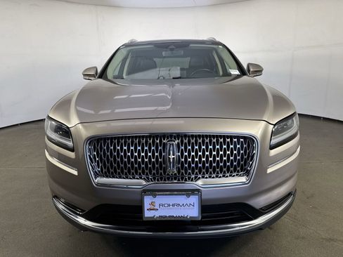 Used 2021 Lincoln Nautilus Reserve image 26