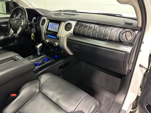 Used 2019 Toyota Tundra Platinum image 12