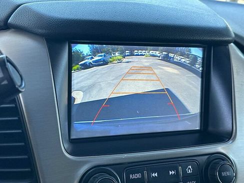 Used 2017 GMC Yukon XL Denali w/ Open Road Package AWD/4WD image 25