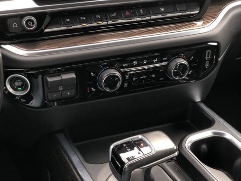 Used 2022 Chevrolet Silverado 1500 RST w/ Convenience Package II image 22